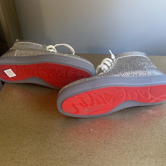 Louboutin Sneakers with crystals - Picture 3 of 5